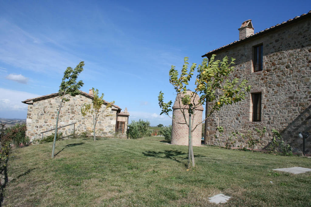 Agriturismo Collodi Guest House Montalcino Ngoại thất bức ảnh
