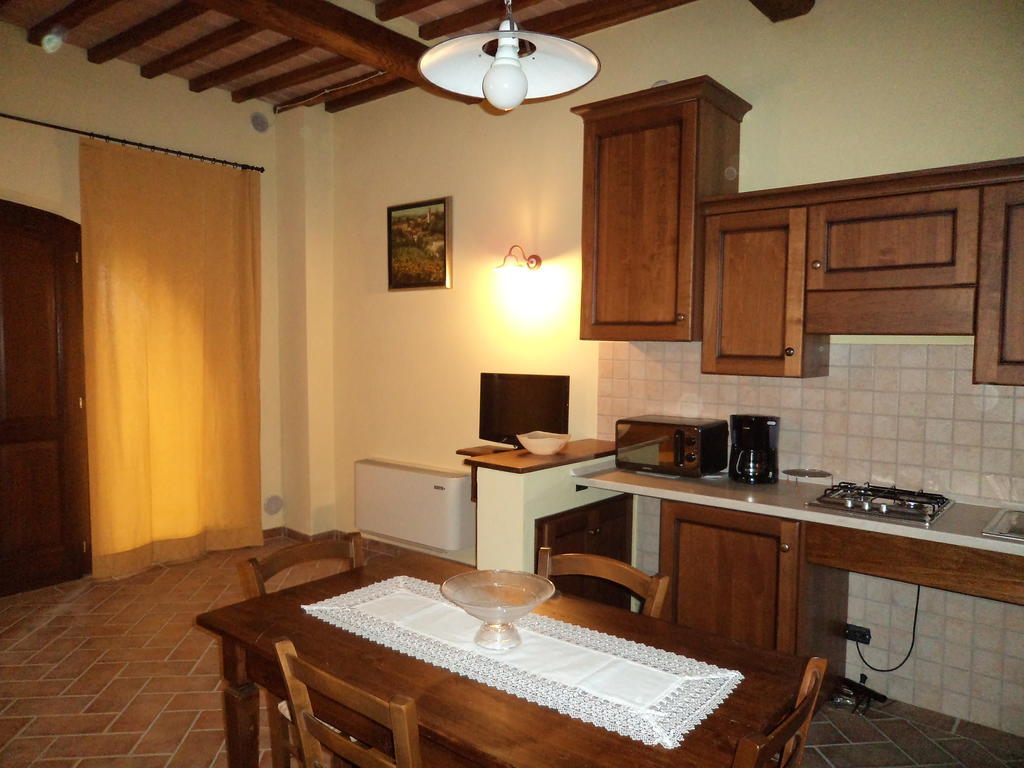 Agriturismo Collodi Guest House Montalcino Phòng bức ảnh